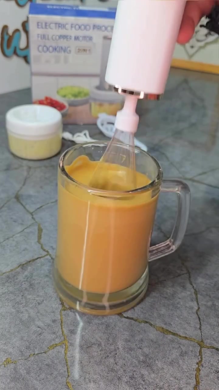 ✨ محضرة طعام 2 في 1!

🥚 تخفق البيض والكريمة في ثوانٍ.

🥗 وتفرم الخضار بسرعة رهيبة.

⚡ محرك قوي وأداء مثالي يوميًا.

🔋 لاسلكية وتتشحن بـ USB.

🎁 ملحقات متعددة: خافق + وعاء + أداة فصل البيض.

👌 جهاز واحد يغنيك عن أدوات كثيرة في المطبخ!


**إذا كنت صاحب هذا الإعلان وتريد حذفه لأي سبب، رجاءا أرسل رسالة إلى الدعم الفني**