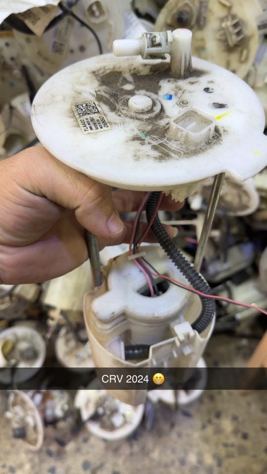 سلام وعليكم متوفره قواعد فيول بمب جنيع انواع القواعد من موديل 2008الي 2025 هايبرد وعادي عليها عرض 35 الف كامل مع توصيل لباب  بيتك جميع الموديلات وجميع سيارات الهوندا وتدللون ***********
