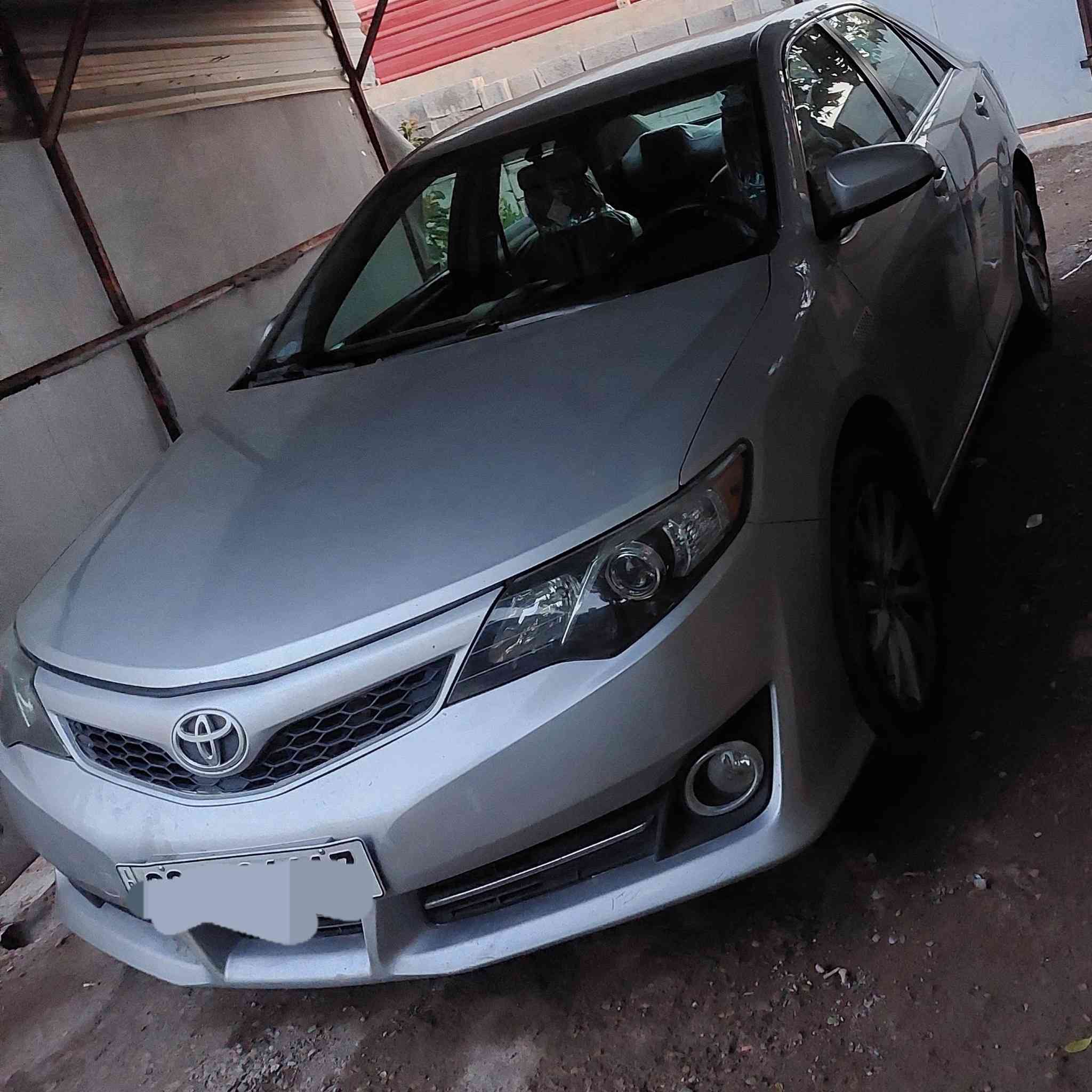 كامري 2014 للبيع رقم شمالي كير مكينه كفاله 4 قطع رش فقط السياره خليجي ت *********** مكان الخالص سعر 130 وبيه مجال
