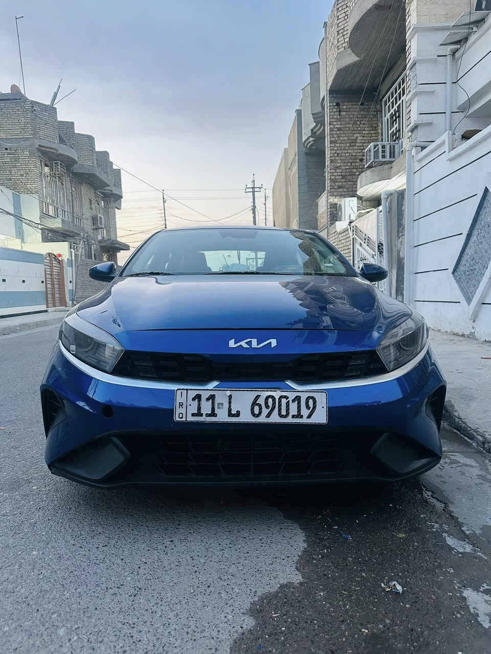 السلام عليكم ورحمة الله وبركاته…
من رخصة الادمن ❤️

كيا فورتي 2024 وارد امريكي

سنوية جديدة 25 

محرك دوش 2000

رادار امامي 

حساس Abs بريك

شاشة كبيرة تدعم كار بلاي 

تبريد ثلج 

كشنات تدفئة تبريد

تخم تاير جديد 

ويل تاير الاصلي مال شركة

مغلفه بطبقة من النانو سيراميك مانع الاتربة والماء جديد ماصارله اسبوع 

ماشية 27 الف بس 

سيارة جديدة ونظيفة بمعنى الكلمة ممتعوبة ابد

مكفولة كير ومكينة

حادثها مثل ماموضح بالصور جاملغ وبنيد ماواصل للدواخل 
رقم بغداد الجديد 🇮🇶

السعر 155 $ وبيها مجال للطيبين ❤️ مستعجل عالبيع ولو مامستعجل مابيعها على نظافتها والله وبالعافية عالياخذها 
مكاني بغداد / كفاءات العبيدي 

للاستفسار التواصل على الرقم  ***********
