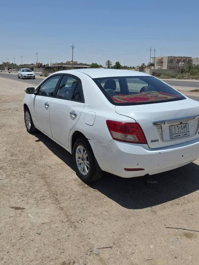 سايبا اريو مديل 2018 سعرها 49 مداور ثاني يوم بيها ضربه جاملغ الخلفي بيها رشات صبغ بصيطه كير ومحرك جدد تبريد شغال كهربائيات كلها شغاله غرفتها كارتون حداديه تخم تاير سياره جاهزه ترايك وين مايعجبك عنواني ناصريه للستفسار ***********
