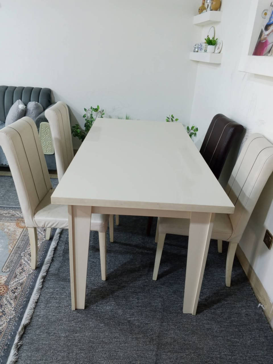 ميز للبيع نضيف فول شخط مبي سعر 120قفل


**إذا كنت صاحب هذا الإعلان وتريد حذفه لأي سبب، رجاءا أرسل رسالة إلى الدعم الفني**