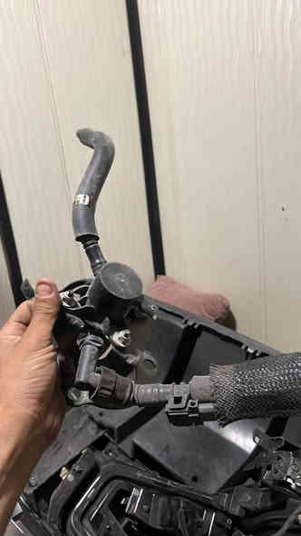 اغراض هلكات  مفتوحة من سيارة لوك ٢٠٢٢
السعر شلع ٨٠٠$  
مكانها شارع فلسطين
قواعد تزويد فاكيوم 
ماطور مي 
***********
