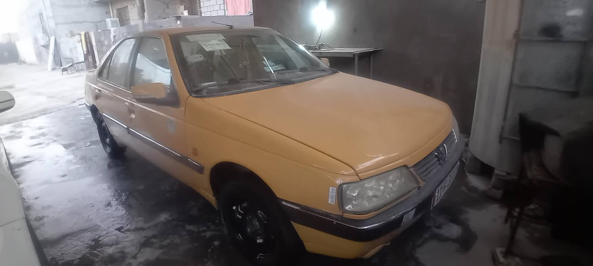 سلام عليكم بيجو لميس موديل 2015
السياره خير من الله 
المكان بغداد حي البتول 
السعر ٤٣ وبيهه مجال بسيط رقم بغداد انكليزي 
الرقم ***********
مامتواجد على الفيس
