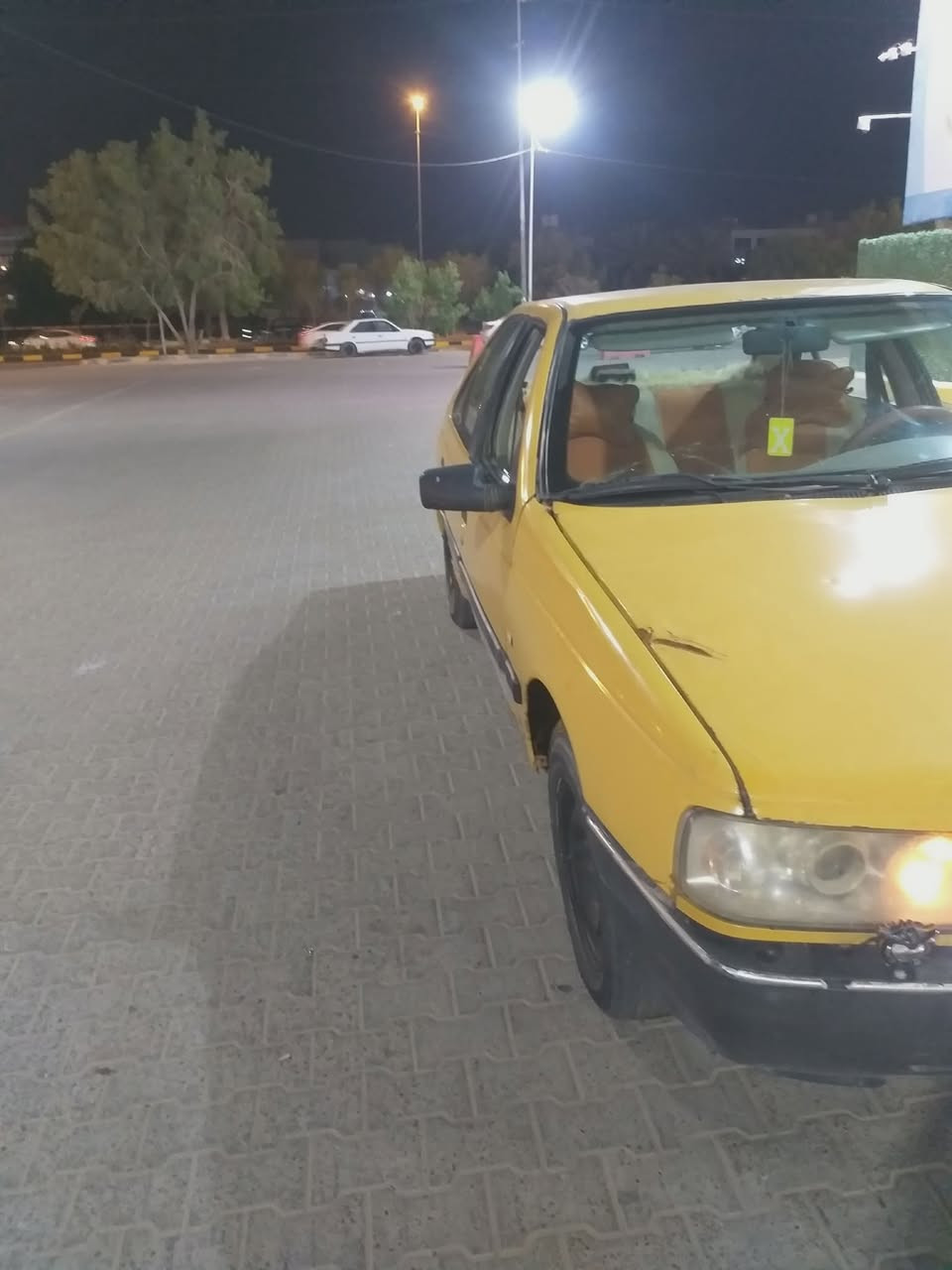 سياره بيجو اصوليه مداور شوكت متريد محرك كير كورله اوتو ترايك البغداد  
اريد بيها سايبه مراوس  لأبني ***********
