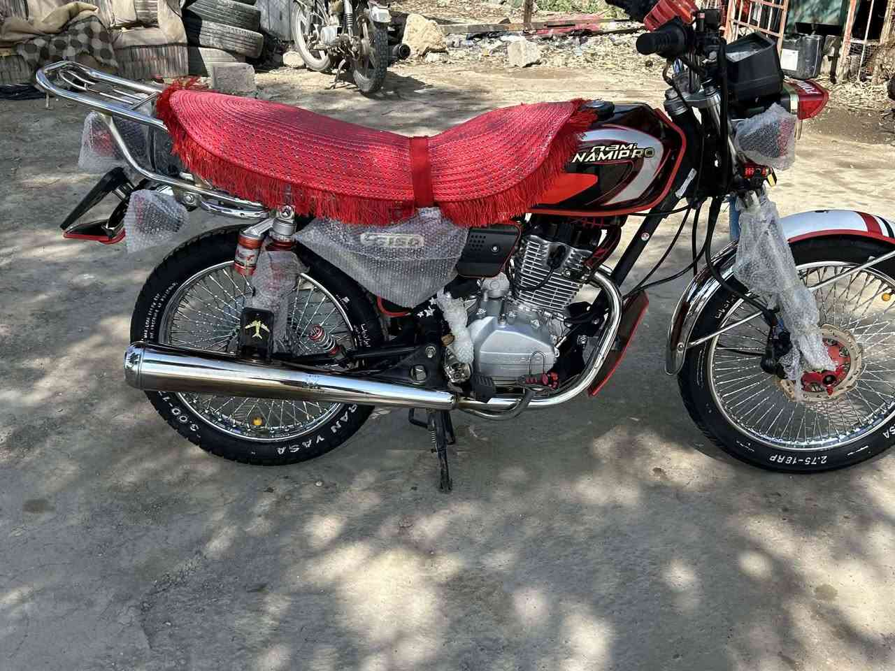 للبيع نامي برو محسن  شرط  محرك كهربائيا ت   كيجات كوله شغال والكتروني  وموديل 21  منفيس وكومرك  صفحة كليج جديد مبدل  وكابليتر  جديد كله كامله  على اخر حباية    الشراي يتصل *********** او خاص يراسل
