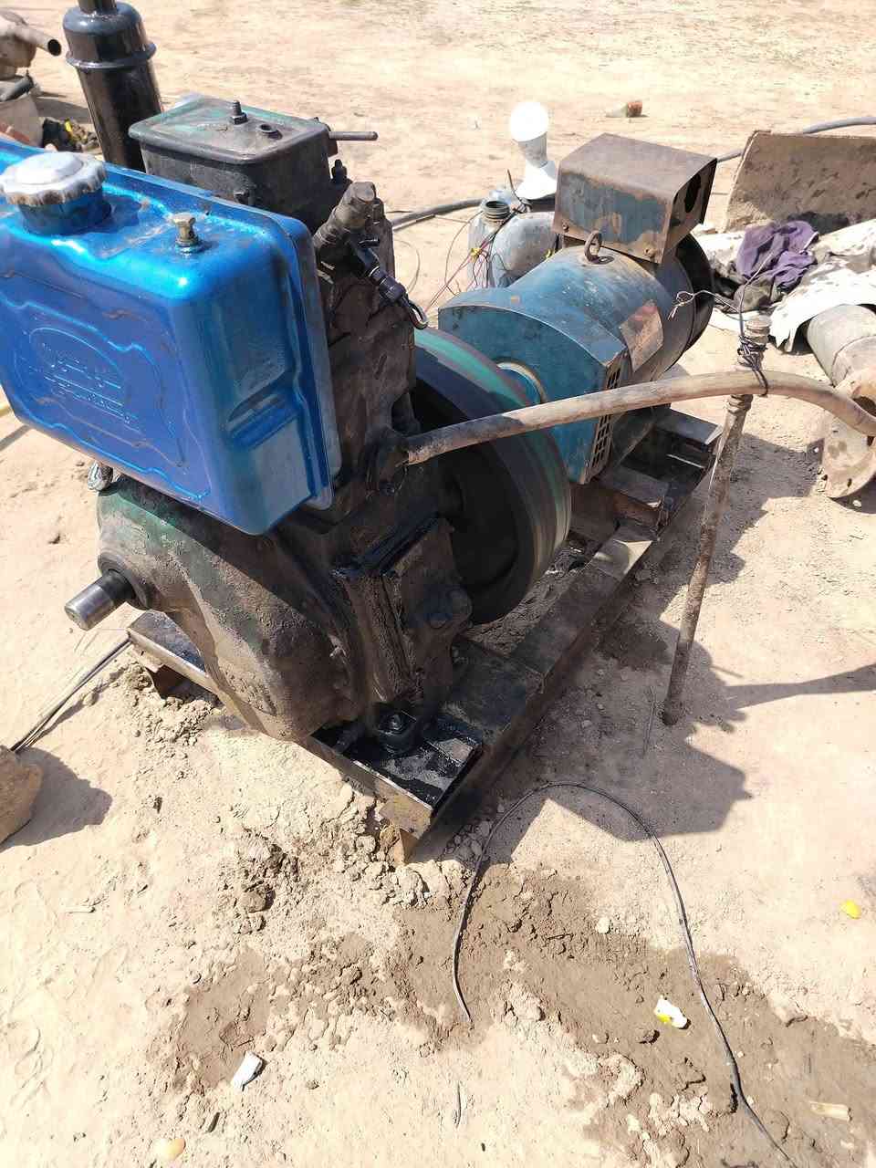 سلام عليكم مولد 10 حصان تبريد ماء مجفت جديد اصلي 
راس توليد 7 ونص ابو الشعله نحاس ١٠٠/١٠٠ شاصي تزكام ثقيل مثل ماموضح بالفيديو السعر ٤٥٠ وبي مجال بصيط استفسار اتصل ***********

*********** المكان الديوانية قضاء سومر
