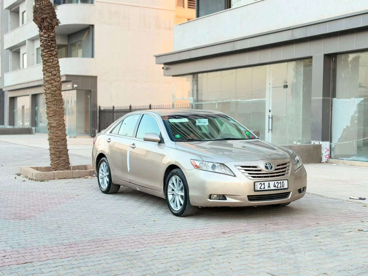 سلام علايكم
كامري موديل ٢٠٠٩ كندي 
مصفات le شاشه حساس خلفي كاميره داخل اصفر  ويل كروم

كير محرك بشرط لا صوت لاصرف لا بخار محرك ٤/ ٢٤ 

سنويه جديد رقم دولي هزه جديد 
شرط تحويل 

سيره بي قتعه و نص صبخ بدوان جكه دواخل خلفي امامي كبس 

سعره ٩٤ بي مجال قليل
*********** كركوك, العراق
