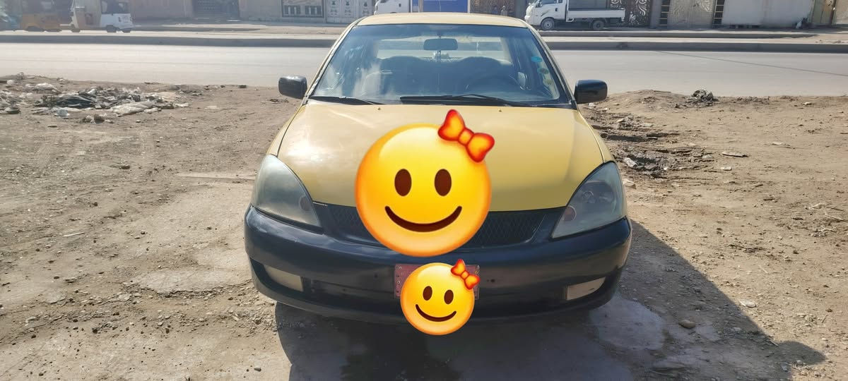 سلام عليكم شباب لانسر مديل ٢٠٠٨سياره كامله كير مكينه بيكاتشو رقم صدامي ذي قار راعيهه يريد تحويل اني متكاتب مروري سياره مطلوبه هيئه ٩٠٠ ومرور ٥٠ سنويه صاقطه ذني ينزلن من حساب سياره مكاني بغداد مدينه الصدر سعر ٥٠ وبيها مجال قليل رقمي *********** غير  متواجد على الفيس
