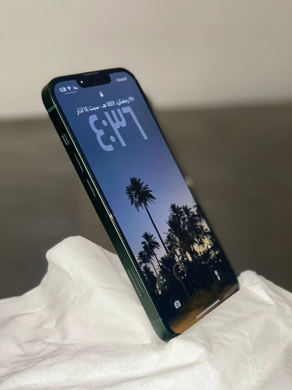 سلام عليكم آيفون 13 نضيف جدا استخدام شخصي
للبيع كفاله عامه ما بي اي نقص وما مبدل بي اي شيء 
لون زيتون الترند 
ذاكره 256 
كأمره قويه جدا وتصويرها يخبل وما بيها اي شخط 
بطاريه 82 
جهاز نضيف جدا واستخدام شخصي 

السعر 450 

مكان الدوره 
الرقم ***********
