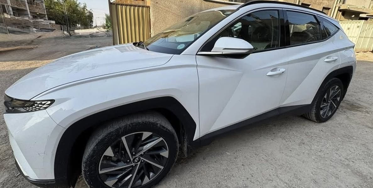 توسان 2023 خليجي
ضمان شركة الاولى
بعدهه بالضمان
فوال عد القمار حديد
بصمة تشغيل عن بعد
3 وضعيات قيادة 
كفالة عامه من كلشي
ساره ماشيه 29الف بعدها زيت بل شركه
و مواصفات التوسان معروفة
السعر 207 وبيها مجال بصيط
بغداد طالبيه 
***********
