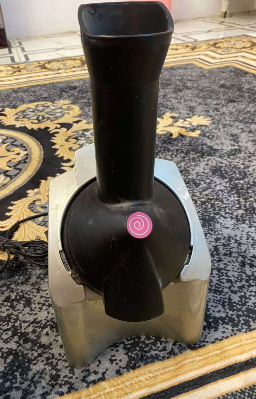 السلام عليكم
ميزان الكتروني شغال لحد ال 40 كيلو
السعر 25 
او عجانة شغالة نضيفة السعر 60 
او لدي مكينة للايسكريم ممستعملة 
سعرهة 10 
ولدي بلانكات العدد 12 
السعر 20 
مكاني بغداد حي الاعلام 
رقمي ***********
