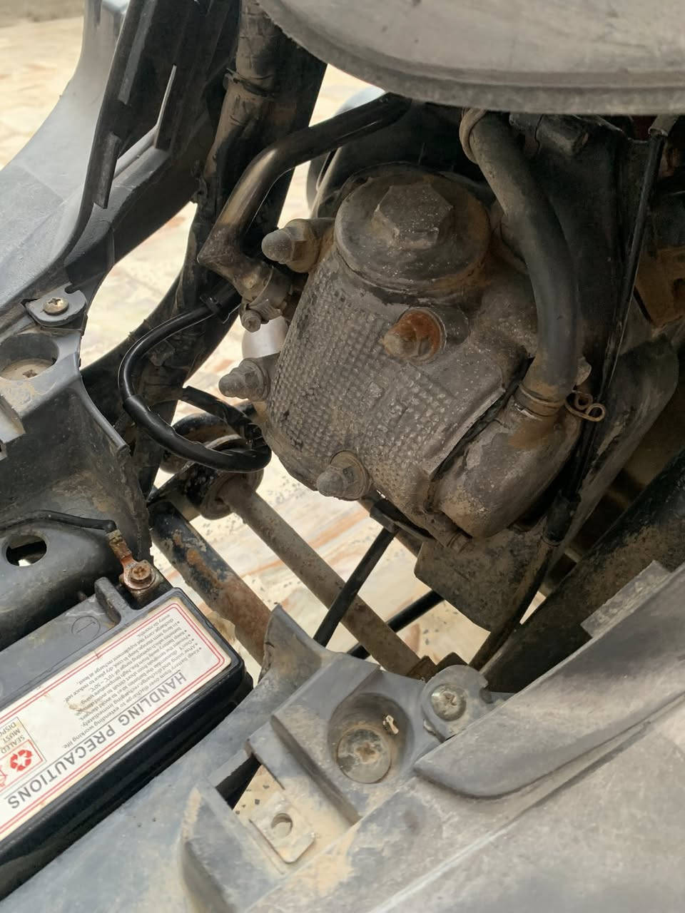 سلام عليكم ماكس منغولي مكينه٤٩ مامفتوحه دراجه حلوه شلعه ومعدل نكره بكل وقت هندر وسلف شغال دراجه كلها بلاديه بس صالنصه وسلف مبدل مكينه خرسه لا نضوح ولا تبخير شراي اتصل سعرها ٦٥٠ وبيها مجال حك لجيه ***********
