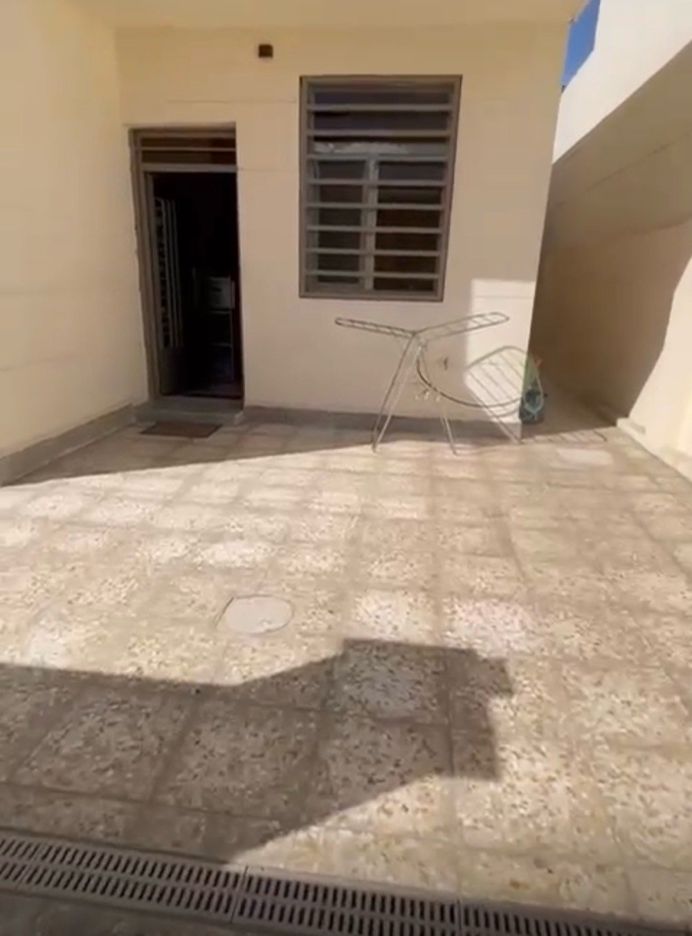 ابو غريب مجمع الزيتون بيت مساحة ٢٥٢ متر 