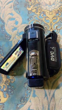 كاميرا • للبيع • تواصل خاص