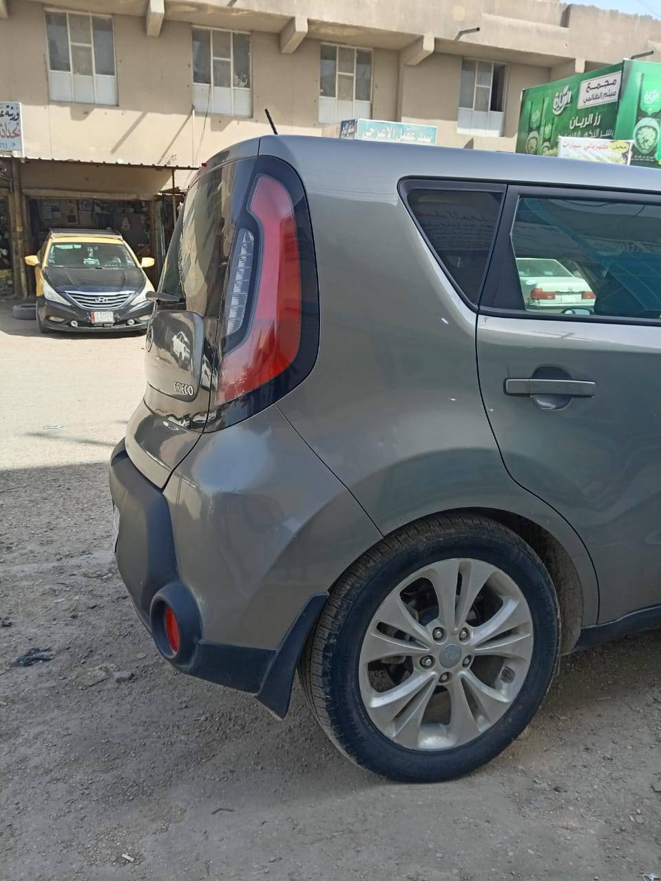 السلام عليكم صول موديل ٢٠١٤حاث خشم بنيد وجاملغ مكينه جيدي اي مكينه وكير كفاله فول عده الفتحه والبصمه السياره جديده اكثر استفسار ***********
