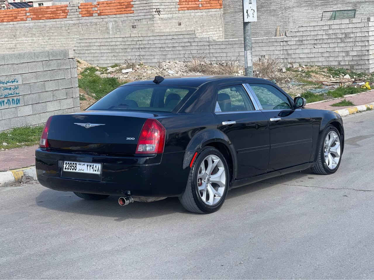 chraeslar 2007
ئوباما   براوه يه   ٥٣$
مه كينه ى v6 واته شه ش بستون 
ته بريدو كه رميو به شه رت
بريكى به سراوه كاره بايى هه مو كيانى به شه رت
هيج ده عمو ليدراوى نيه
كيرو مه كينه به شه رت *********** السليمانية, العراق
