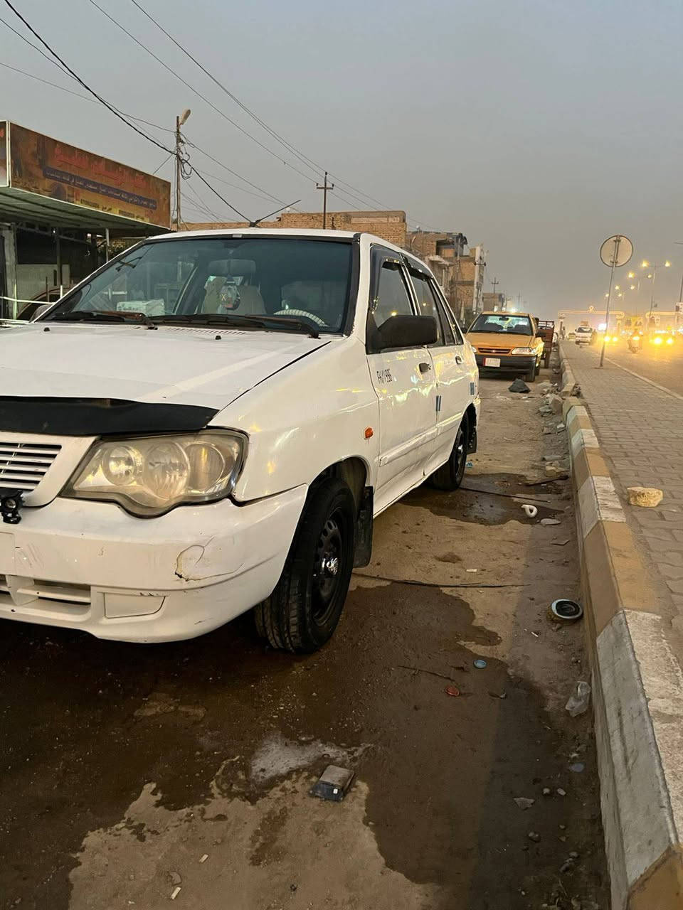 دمعه موديل ١٢ السياره عوزها تريتابات
العنوان حي العسكر الصدر الرابع مكان العمل مالتي حي النهضه 
مكينه كير حلوات *********** السعر ٢٣
