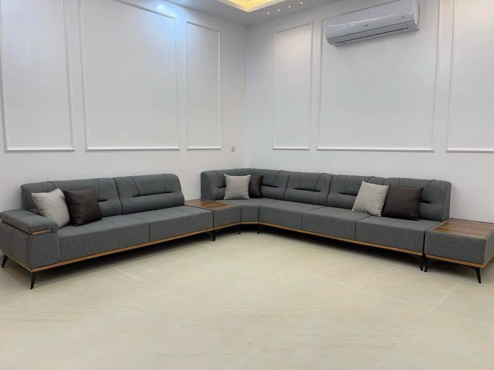 جاري البحث عن الفائز 🤝 
صاحب أكثر التعاليق 
NOVA FURNITURE  – لمسة أناقة لبيتك 🤍

دورك على أثاث راقي، مرتب، وبأفضل جودة؟
إحنا نوفّر لك تفصيل حسب الطلب وبأحدث التصاميم اللي تناسب ذوقك وديكور بيتك.

ليش تختار NOVA؟
✔ تصميم أنيق ومودرن
✔ جودة عالية وتفصيل مضبوط
✔ نوفّر كل أنواع الأثاث حسب القياسات
✔ خامات ممتازة وأسعار مناسبة
✔️متوفر جميع الموديلات في البيج
NOVA… Beauty for your Home
خلّ بيتك يحچي بذوقه ✨

📞 للطلب أو الاستفسار: ***********
نخدمكم بكل حب 🩶
