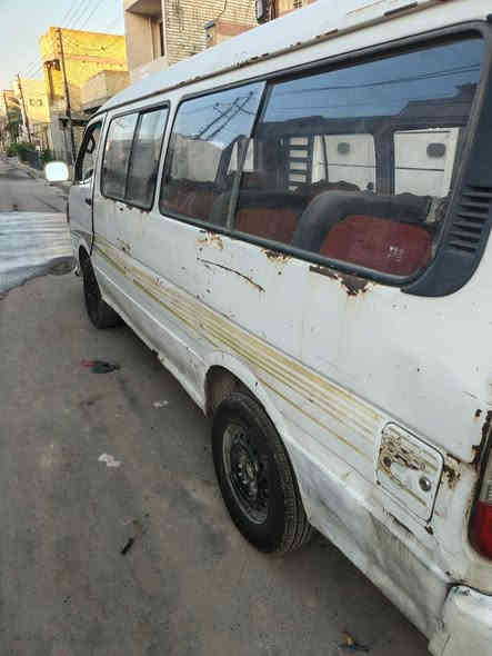 السلام عليكم فتون 2008رقم بغداد صدامي ماشين بالمعامله ماببها ضربه بس خياسات مكينه في في تي كير اوتماتيك شغاله خير من الله زوج تايرات جدد راديتر جديده مازدات جديده بكلايتات جديده فاتحين 4وياله عنبار رئيسي جديد عليها غرامات 400الف سنويه عضم عاج مكانها بغداد السعر 25وبيها مجال حك الجيه ***********
