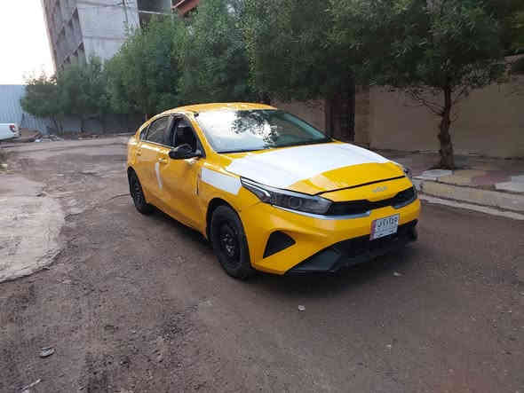 سلام عليكم للبيع كيا فورتي رقم بغد 2023 ابيع ع حادثه شغاله وتمشي تحويل مباشر والاستفسار *********** ممتواجد خاص السعر 68
