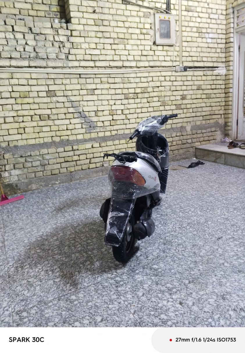 سلام عليكم سازوكي جنده دراجه جديده أوراق مره وحده مجفته 
السعر اتصل وتدلل المكان القطاع مقابل مول سنابل سعر 375 وبيه مجال حك الجويه
الرقم ***********
