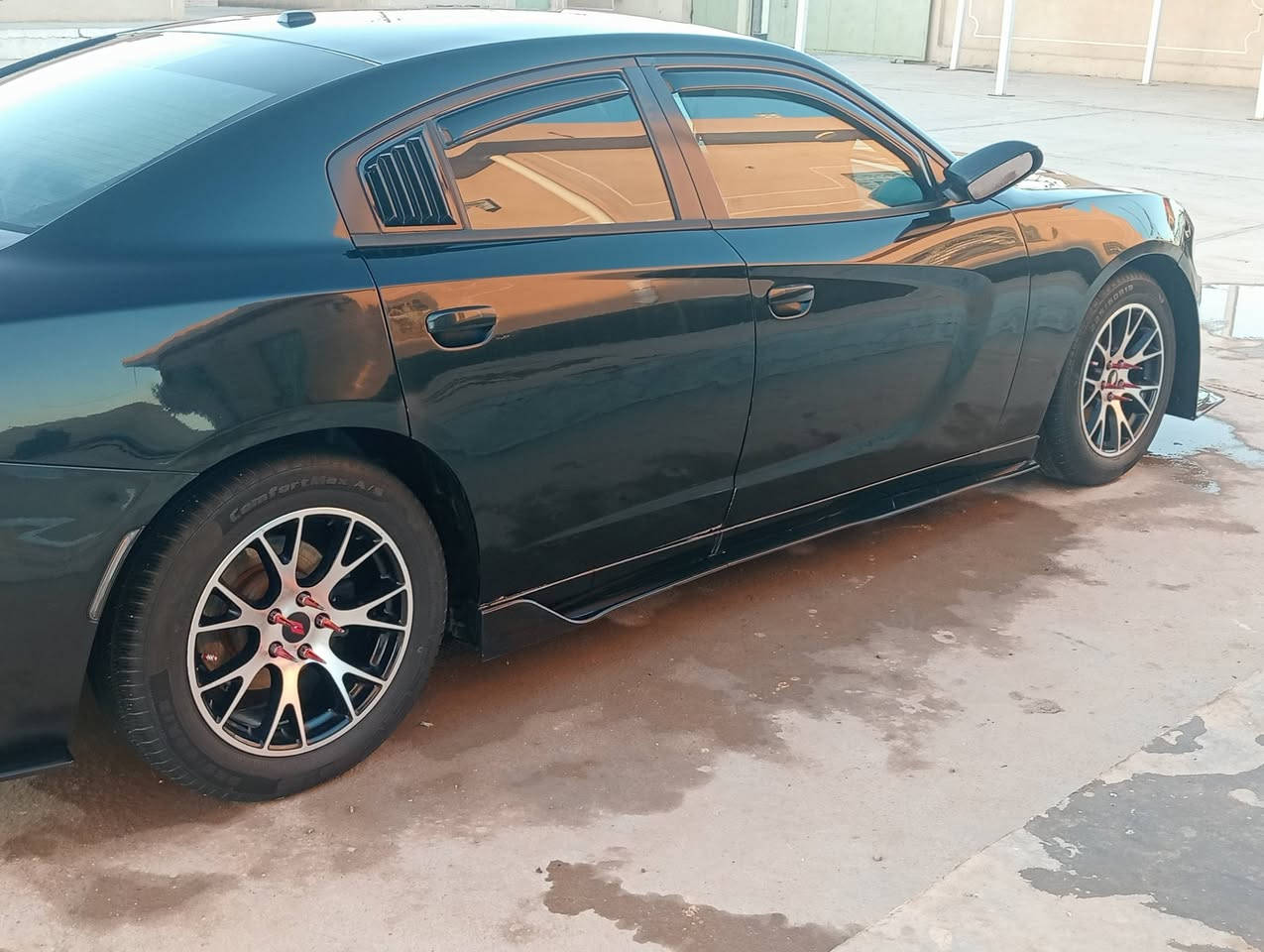 السلام عليكم جارجر 2015 فول ما عده الفتحه حداديه جديده تخم تاير مكينه كير خير من الله مطلوب مراوس بسوناتا او بيع 140 بيها مجال مكان السياره بغداد المدينه
السلام عليكم جارجر 2015 فول ما عده الفتحه حداديه جديده تخم تاير مكينه كير خير من الله مطلوب مراوس بسوناتا او بيع 140 بيها مجال مكان السياره بغداد المدينهه
***********
