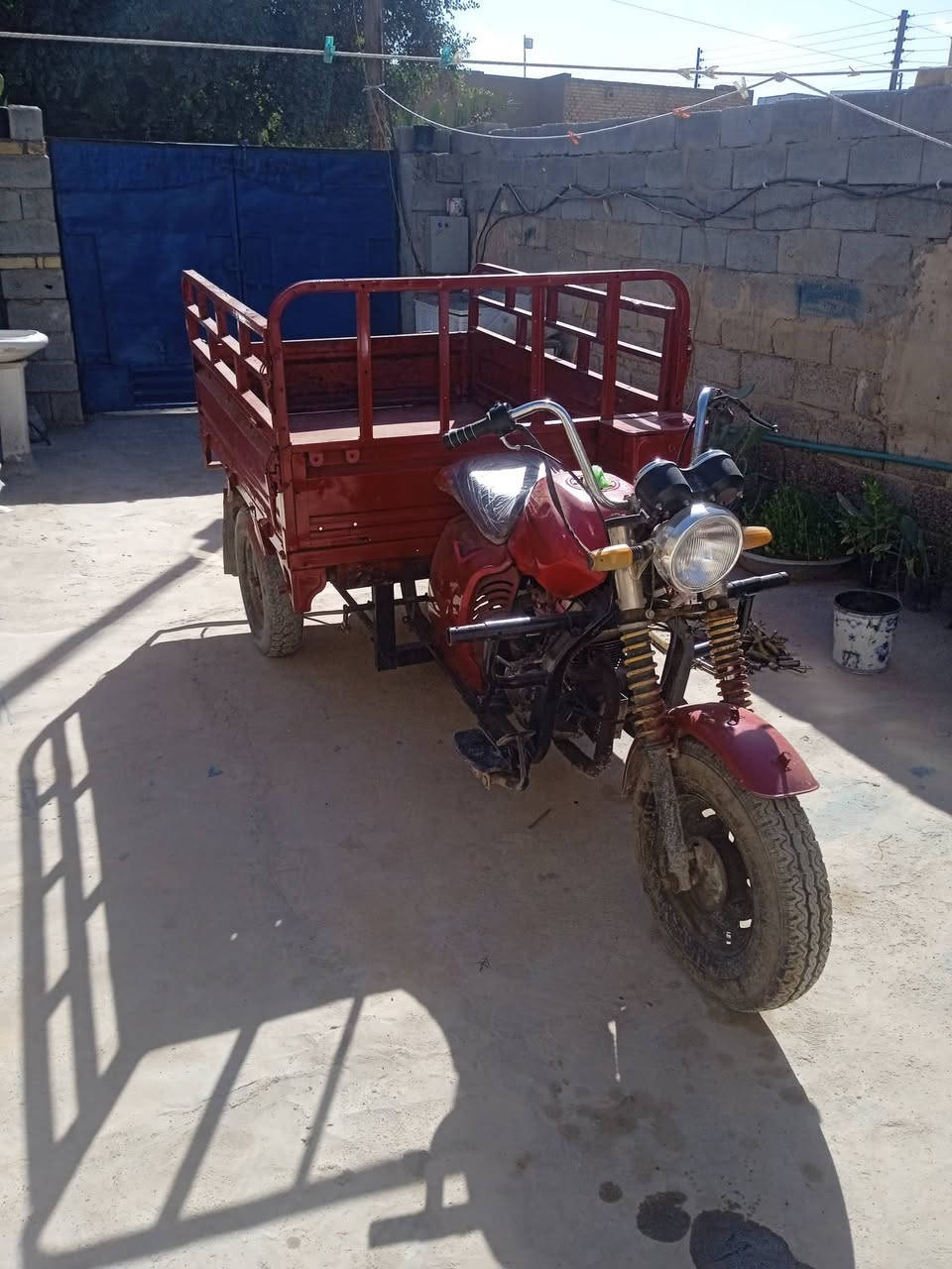 ستوتة للبيع مكان سبع البور شارع سوداني قرب ابو حمزة ابل طيور تصال *********** اوراق بينقص شغالة كاملة كل نقص مابيها
