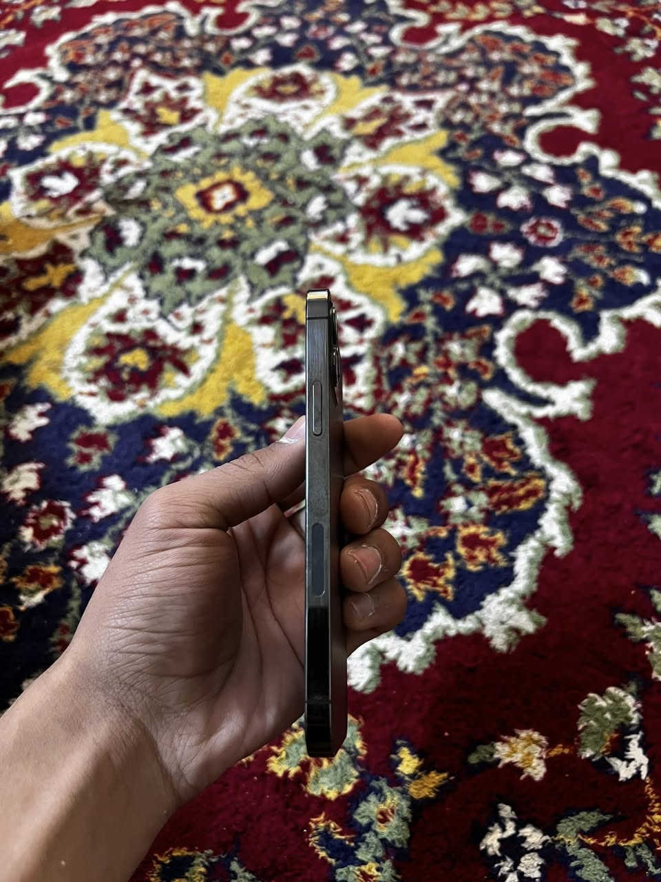 سلام وعليكم جهاز 12 برو للبيع الجهاز نضافه فول كدام العين تجي تفحص وتاخذ السعر 350 وبي مجال حك الجيه بطاريه 78 مملعوب بيها فقط مفتوح تخطي ايكلود 
للتواصل عدنان علي ال سلطان
او ***********
