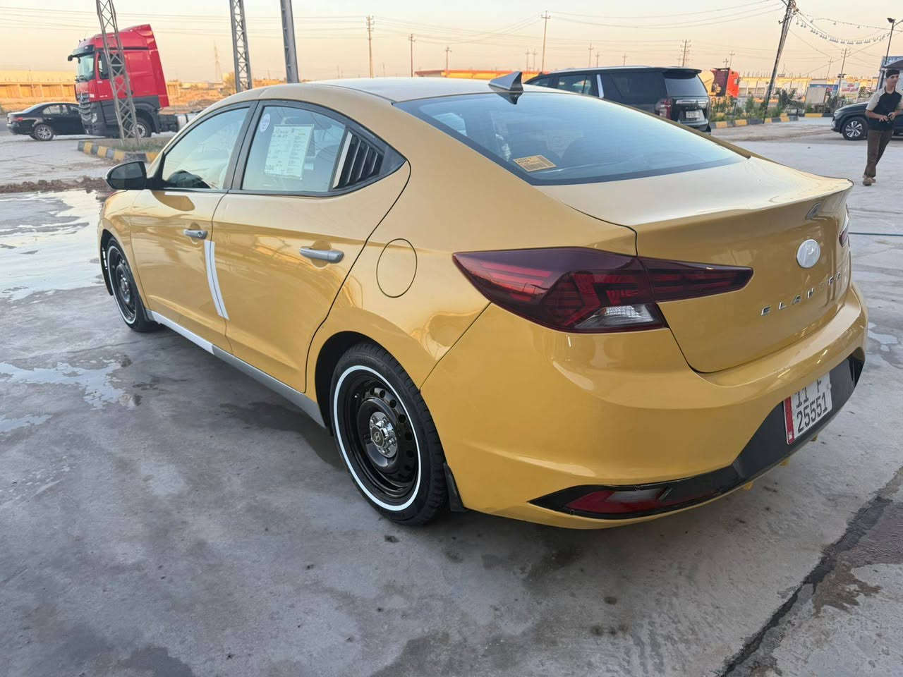 النترا بغداد موديل 20 سياره جديده
وارد كندي ضرر بنيد بدون دواخل محرك 2000 دوش 
كير AT المرقوب  سياره كلش جديده تخم تاير جديد 
سياره جاهزه من كل النواحي مكاني ديالى بني سعد 
عارضها 127 وبيه مجال بصيط  ***********
