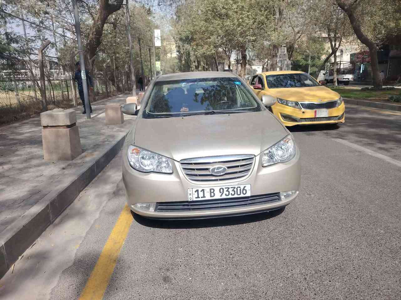 السلام عليكم 
النترا 2007 امريكي بيها ضربة بالفخذ شوية يعني راس الشاصي بي تعمير كير مكينة حدادية صدر تخم تاير كلة جديد  السيارة صبغ حزام بدون دواخل وبدون تكم مكاني اللطيفية 
السعر 82 
السيارة ب اسمي 
***********
