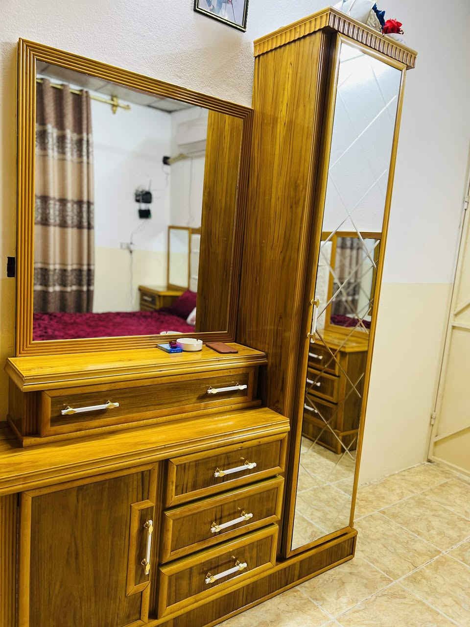 غرفة نوم اخشاب صاج تفصال تركي مستخدم فقط ٤ اشهر شخط مابيها رايدتها مليون و٥٠٠ بيها مجال بسيط


**إذا كنت صاحب هذا الإعلان وتريد حذفه لأي سبب، رجاءا أرسل رسالة إلى الدعم الفني**