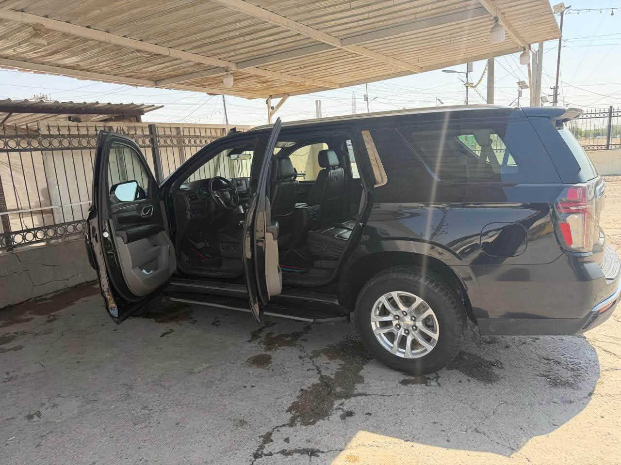 الموديل 2021   LS
ماشية 113 
بيها صبغ نص الجاملق الايمن 
مكان بغداد كاظميه ***********
