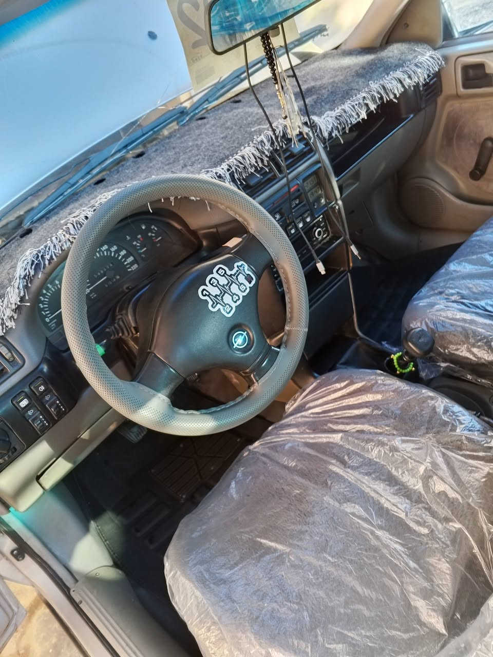 اوبل فكترا 
موديل 1992
محرك20
گير محرك شرط
سياره بدون حادث 
سنويه صار ٦شهر منتهي 
سعر36بي مجال
***********
مكان كركوك
