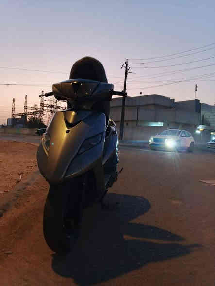 دراجه ثعلب للبيع كوم حديد بيه نقص التريشه اليسره سعرهه 250 قفل قفل مكاني بغداد الحريه متواجد خاص *********** رقم بي واتساب
