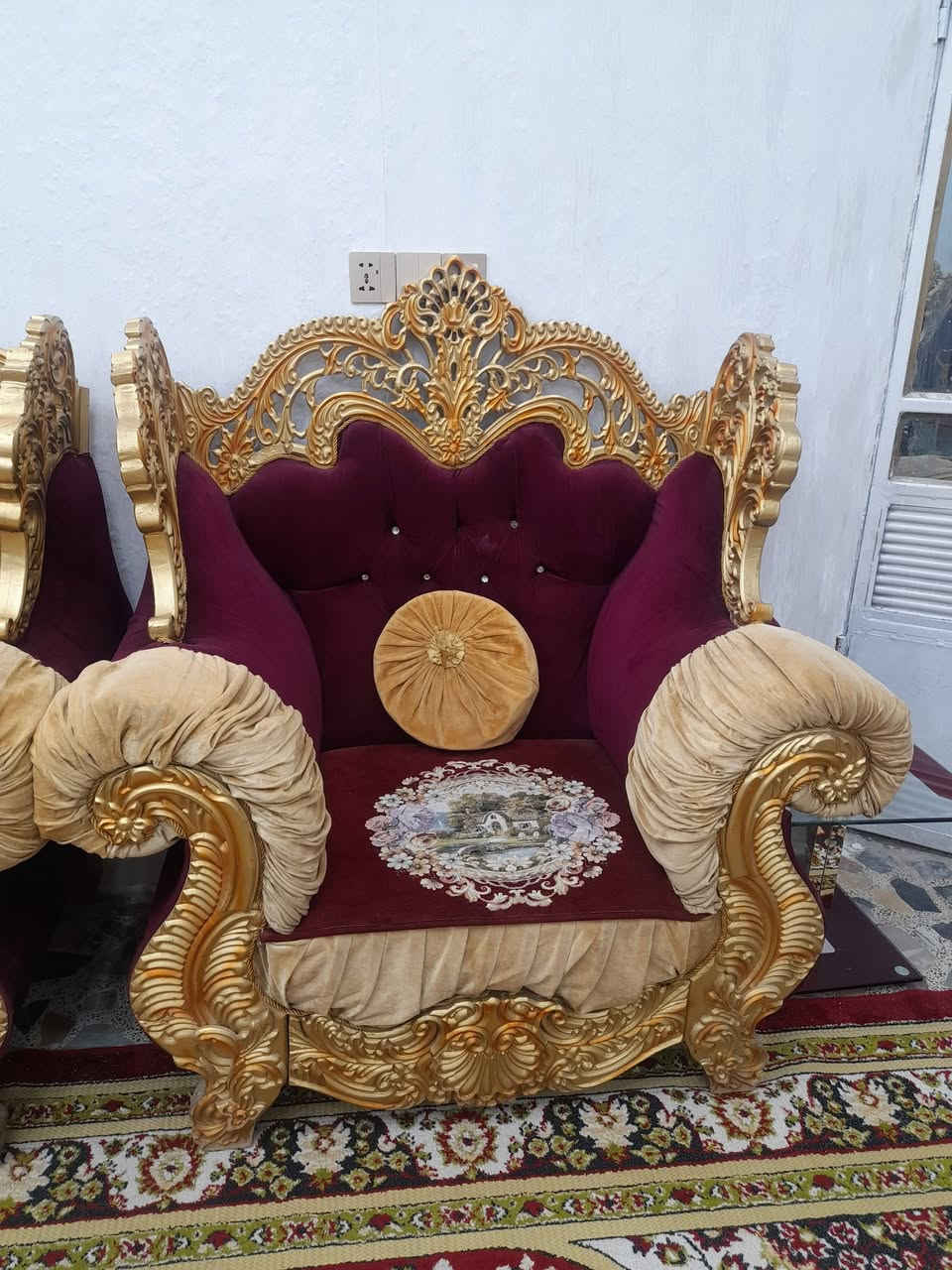 تخم ١٠مقاعد تكمة ثكيل كولش نظيف وياه كوشات وبردات وطبلات سعرة ٧٥٠بالشعب


**إذا كنت صاحب هذا الإعلان وتريد حذفه لأي سبب، رجاءا أرسل رسالة إلى الدعم الفني**