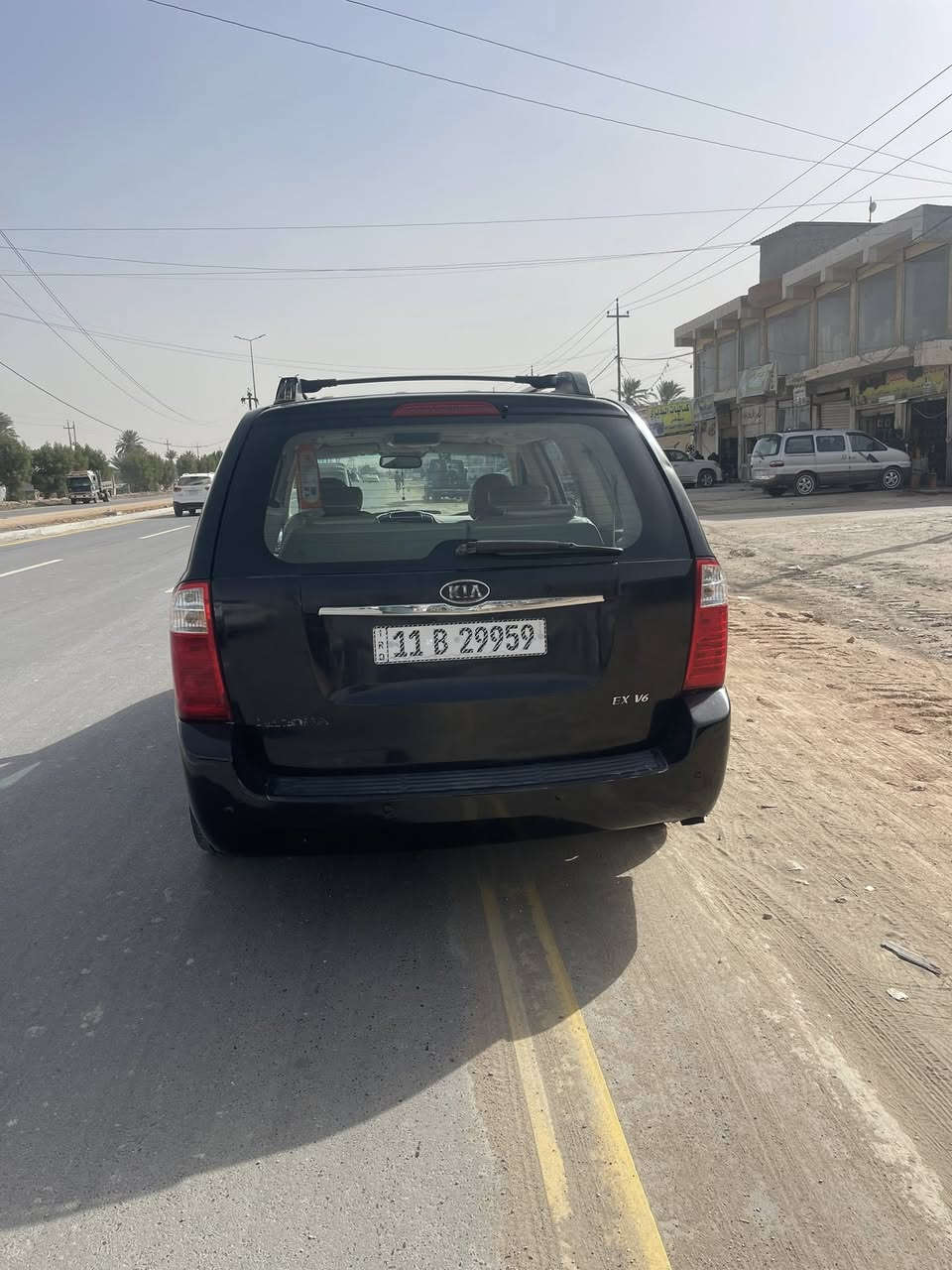 السلام عليكم من رخصه الادمن سيدونا 2007 فول مواصفات فتحه سقف اشاير بلمري حساسات خلفيه بيبان كهرباء كشنات كهرباء جنطه كهرباء فول عله اخر حبايه السياره حلوه وماناقصه شي (بيع ومراوس) حادثه جاملغ وبنيد  مصبوغه احزام السعر 119وبيه مجال ***********
