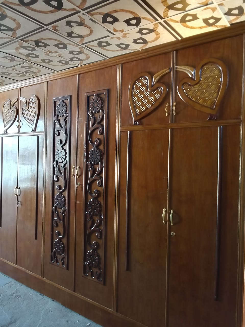 غرفه اخشاب للبيع مستعمله نضيفة مابيها اضرار صاج داخل وخارج كاملة مابيها نقص سعرها 600 وبيها مجال العنوان سامراء جبيريه الثانيه مقابل جبيريه الثالثه شارع الحدادين للاستفسار ***********

