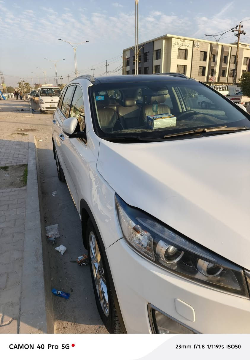 سورنتو موديل 2017 خليجي
كويتي خمس بصمات فولل 

6سلندر 

7 راكب 

رقم بغداد إنكليزي 

مكان السياره عامريه الفلوجة 

السعر 220 وبيهه مجال 

***********
