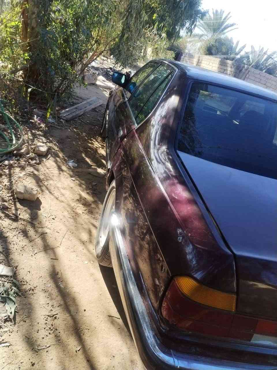 السلام عليكم بي ام 735 مديل 1991  رقم بغداد هزه وسنويه جديده باسمي عقد مروري كبل اريد احولها ماخليها باسمي السياره معمرينها قبل يدت باب السائق مكسوره والكير اذا بارد ياخر بثاني نمره رحت لبو الكيوره كال كنترور او نقص دهن وحده منهن فقط والباقي كله شغال لايت زنون اصلي عالي ناصي كيجات كلها شغال تخم تاير جديد حداده جديده سياره جاهزه سعرها ب
35 ورقه  مكاني كربلاء ***********
***********
