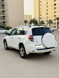 راف فور • ٢٠١١ • ١٨٠ الف