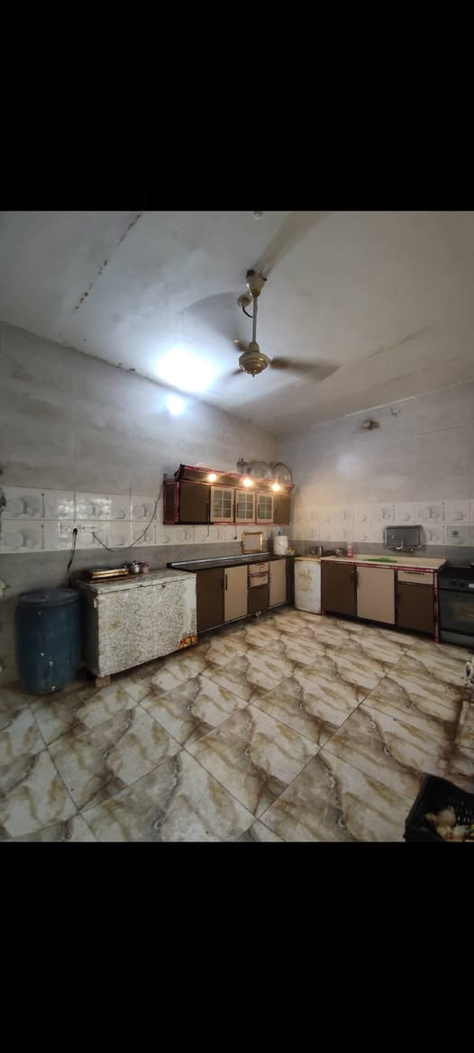 السلام عليكم بيت زراعي يم حي السبل الناصريه يم العلوه الجديده بيت مساحه 200 مكان حلوع سنبيس شارع بنيان جديد لحوش كاشي بيت البيت كله سيراميك جاهز للسكن ماي كهرباء مولد مدرسه غريبه الشراي نتصل على الرقم ‏‪0787 394 2856‬‏
