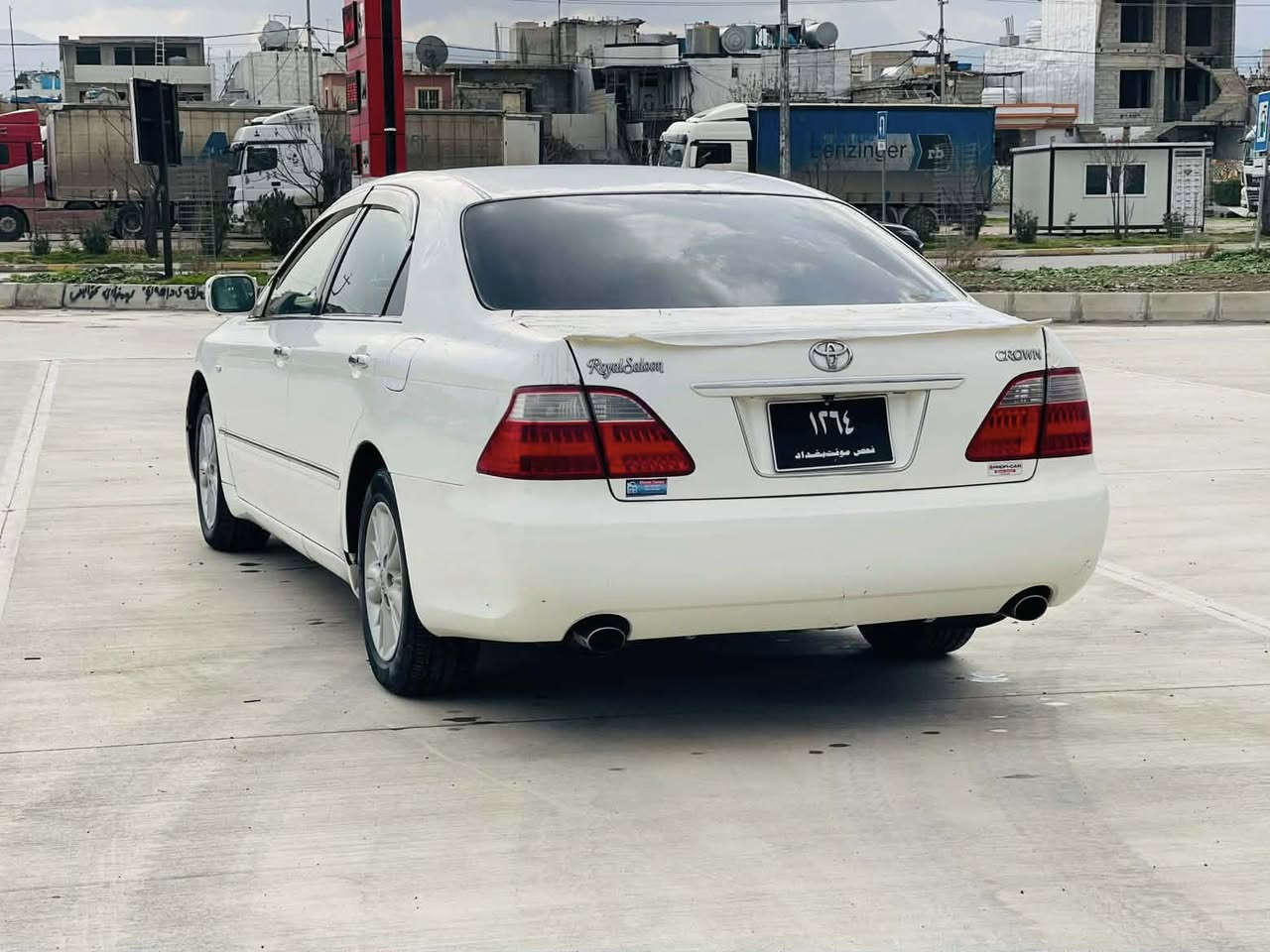 .
ماشااللە لە ماڵی هەموو لایەک
توێتا کراون شاهینە 
٢٠٠٦ 
بڕاوە بڕاوە بڕاوە
گەورە بە گەورە ١٨٢ قەترە دووکەڵی نیە
١٠٠ هەزاری حەقیقی ڕۆشتووە
٢ دوگمەی ناوزەرد
زۆر زۆر پاکو جوانە سەیارەکە 
سەقفی نوکە دەرزی پێوە نیە
کامل مەسرووف کراوە
برێکی بەستراوە
جامی  پێشو دوای هەڵگیراوە
ساردوو گەرمی بەستراوە
کامل کامل مەزبووتە
 سەقفی بۆیاخی نیە بەشەرت
دەعمو لێدراو قرچ نیەتی بە شەرت
کەڤەر گۆڕاو بە شەرت
سعری ٤٩ گەڵاو مەجالێکی برایانە
شوێن هەڵەبجەی تازە (شارەزور)

0776 699 44 09
ڕەحمەتو لێبێ هەموو شتێکم نووسیوە
مشتەری نیت سەری خۆمو خۆشت مەیەشێنە
