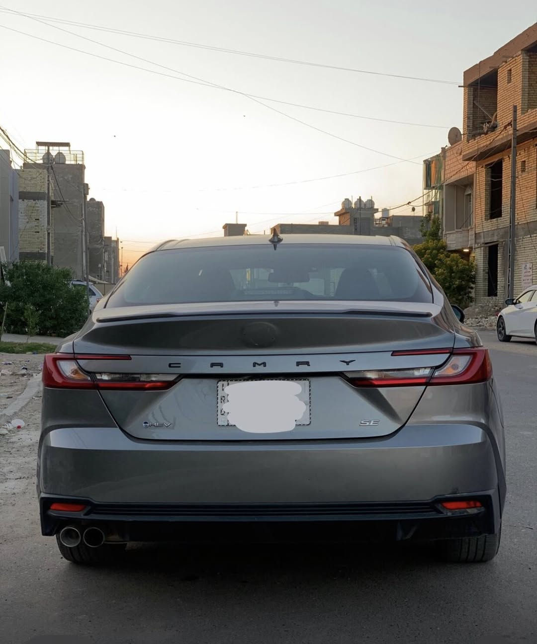 السلام عليكم كامري موديل ٢٠٢٥ هايبرد بيها صبغ بنيد وجاملغ الايسر دعاميه اماميه شواطي ع البارد السعر ٢٣.٥٠٠ $  التواصل ع الرقم ***********
