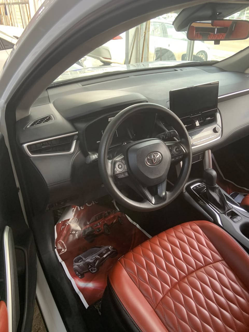 السلام عليكم
كورلا كروس للبيع  2024 

كفاله عامه 

داخل احمر 

خمس كامرات 

بصمه

السعر 24.800.000 مليون وبيه مجال بسيط الشراي 

مكاني بغداد 

***********
