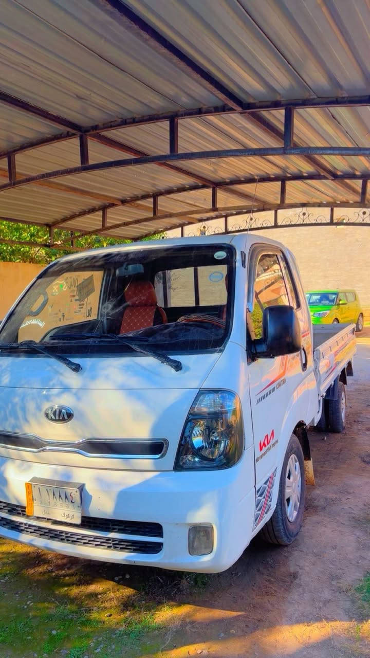 الصلاه ع محمد ال محمد
السلام عليكم 
كيه حمل للبيع او المراوس 
موديل 2014 رقم كركوك شرط التحويل
السعر85بيها مجال قليل 
محرك كير صدر تبريد تيارات بمب كلها شرط 
المكان العلم 
الهاتف ‭0771 843 9425‬
اتصل وتامر امر
