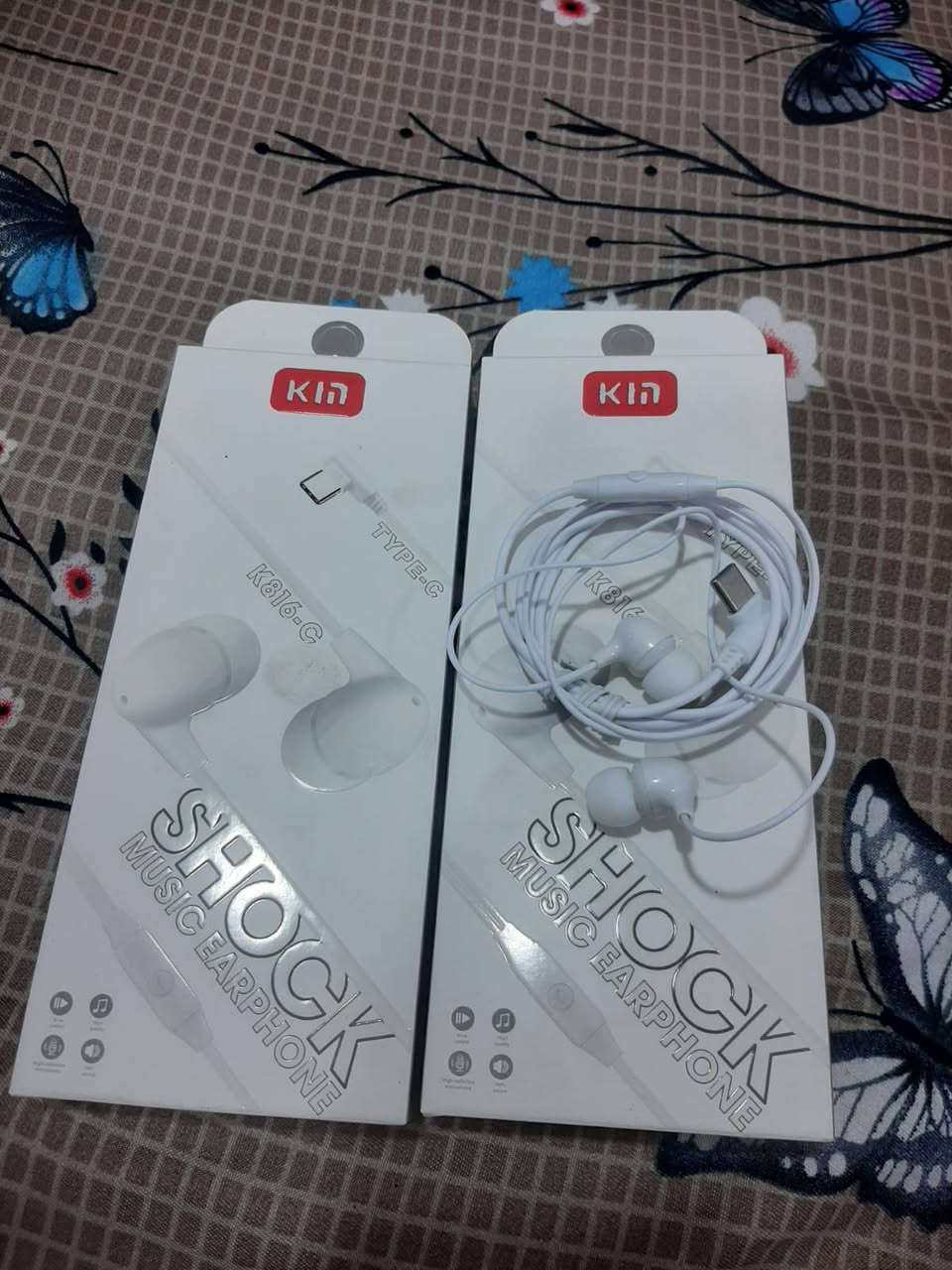 المجمعات.  محلات الموبايلات.  الاسواق.  السعر عشر درازن.  90الف يعني درزن 9اقل طلب 10درزن. توصيل مجاني مشكل اربع موديلات.  تعال واتساب ودز العنوان والرقم نحجزالك


**إذا كنت صاحب هذا الإعلان وتريد حذفه لأي سبب، رجاءا أرسل رسالة إلى الدعم الفني**