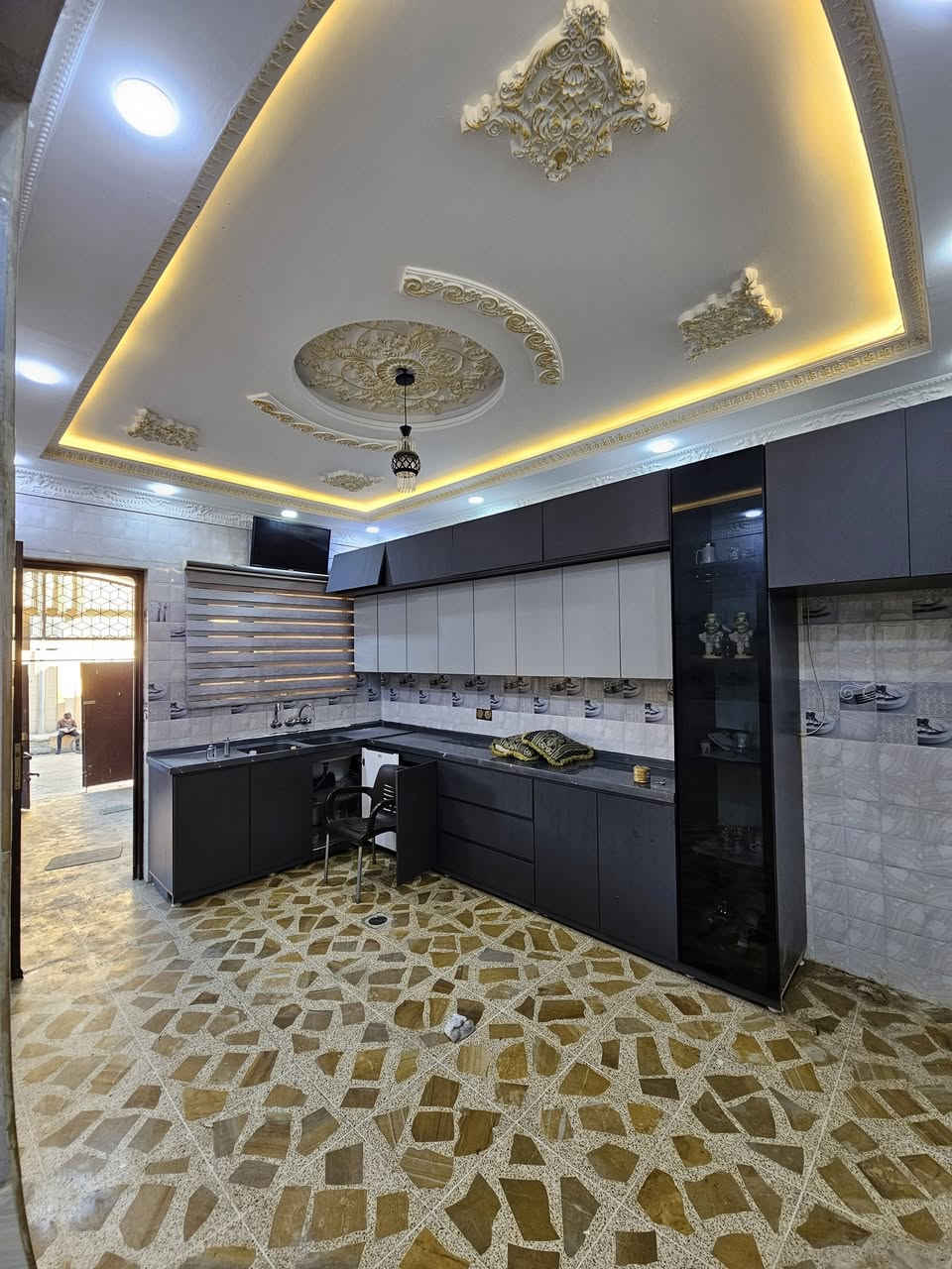 🟠دار للـــــــبيــع/
🟠الــعنـوان: حي الأخاء الثانيه قرب شارع المعارض وشارع الحدائق🌟
🟠الــمسـاحــة /182م     الواجــهـة / 8 م🌟
🔴طــابـقين  فــول حــديـث بـنـاء 2020
🟠طــابـق الاول /غــرفتين➕️ ➕️اسـتقـبال➕️مــطبخ مــنور➕️ ️هـول➕️كـراج➕️صحيات
🔴طــابق الـثانـي/4غــرف ➕️هـول➕️صـحـيـات
🔴سـند طـابـو مستقل شـرط الــتحويل
🟠لــمـعرفـه الــســـــعــــــر( تـــم)🌟
-------------------------------🌟

***********📞يــوجــد واتــسـاب🌟
***********📞واتــسـاب🌟

🔶 تميــــــــز بـعـــــرض عقـــــــــــــــــــارك معنا 
                و دع لـنـا الــتســويــق والــتــصويــر بــاحــتــرافــيــة.
