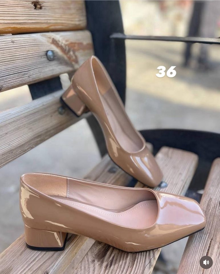 سعر 10 فقط / القياسات ع صور ❤️‍🔥❤️‍🔥❤️‍🔥
توصيل بسماية الف 🚗


**إذا كنت صاحب هذا الإعلان وتريد حذفه لأي سبب، رجاءا أرسل رسالة إلى الدعم الفني**