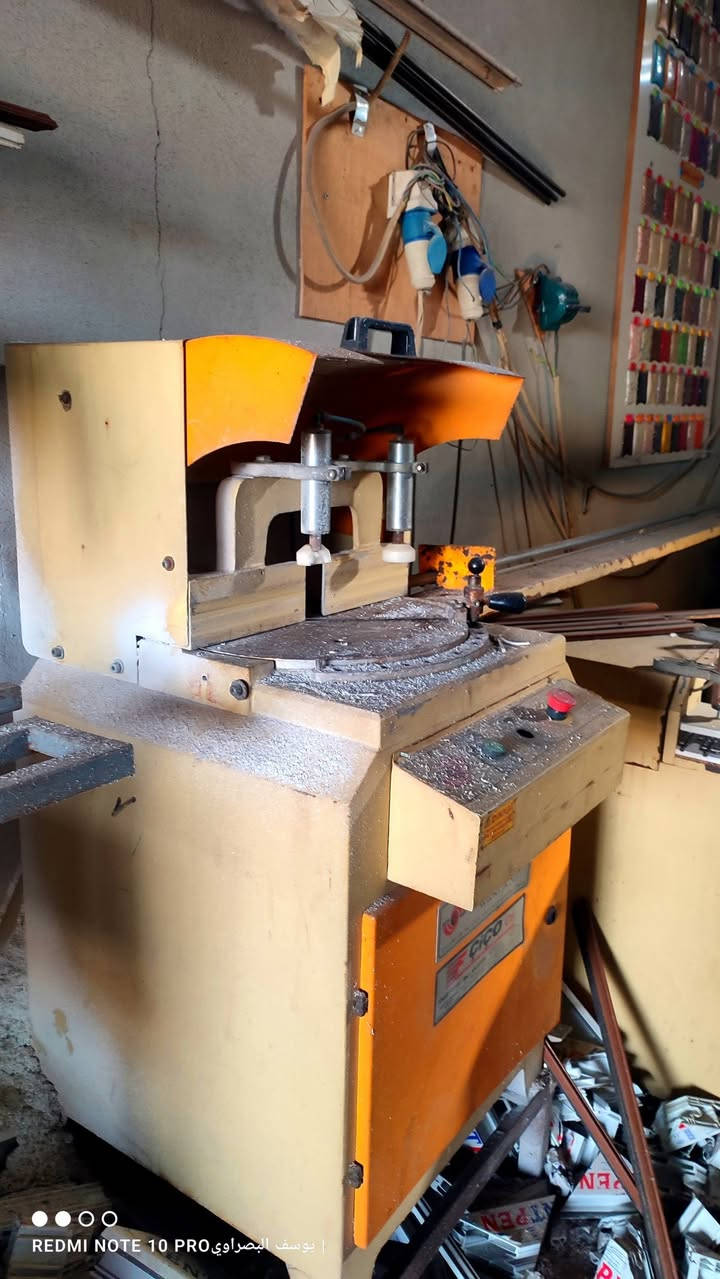 بسم الله الرحمن الرحيم 
📢 للبيع محل صناعة الابواب والشبابيك pvc والحدادة وعمل الكونترات جاهز بالكامل 🏪لعدم التفرغ 
🔹 الموقع :  تيراوه سايدين اربيل موصل 
🔹 المحل متكامل جاهز للعمل فوراً

📞 للتواصل والاستفسار: ‏‪0770 878 1036‬‏
